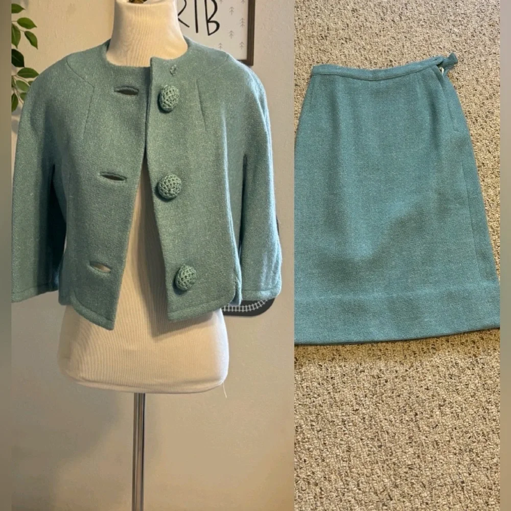 Vintage baby blue skirt suit - Picture 1 of 16
